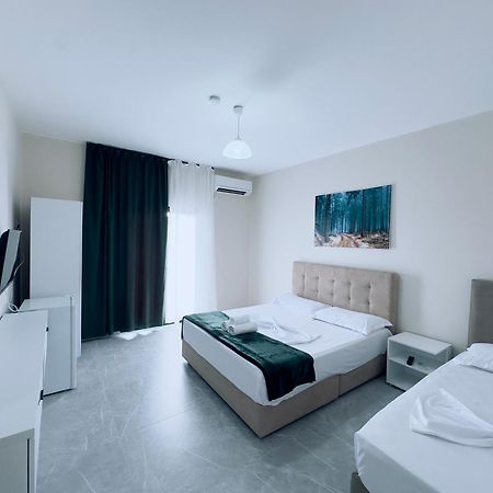Molla Hotel Restorant Shengjin Luaran gambar