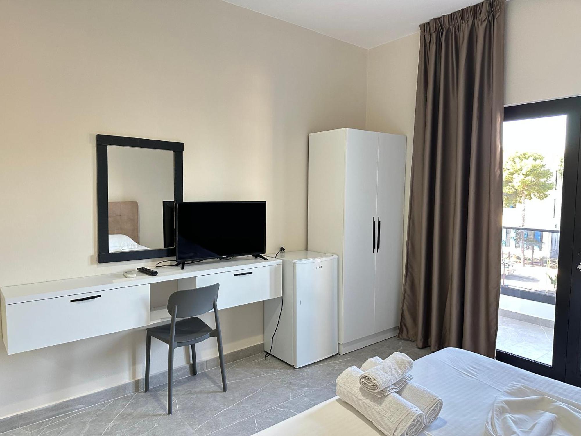Molla Hotel Restorant Shengjin Luaran gambar