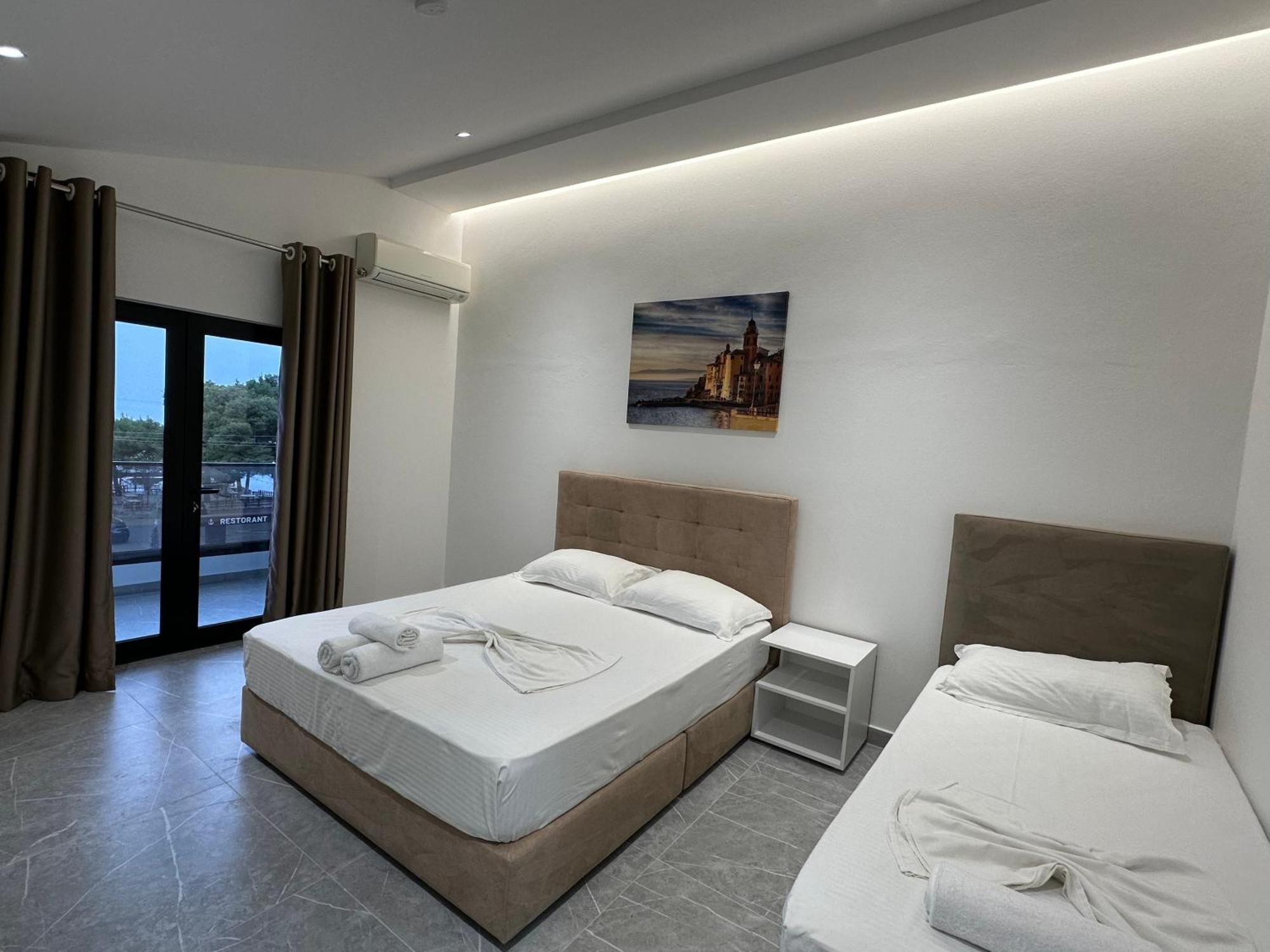 Molla Hotel Restorant Shengjin Luaran gambar