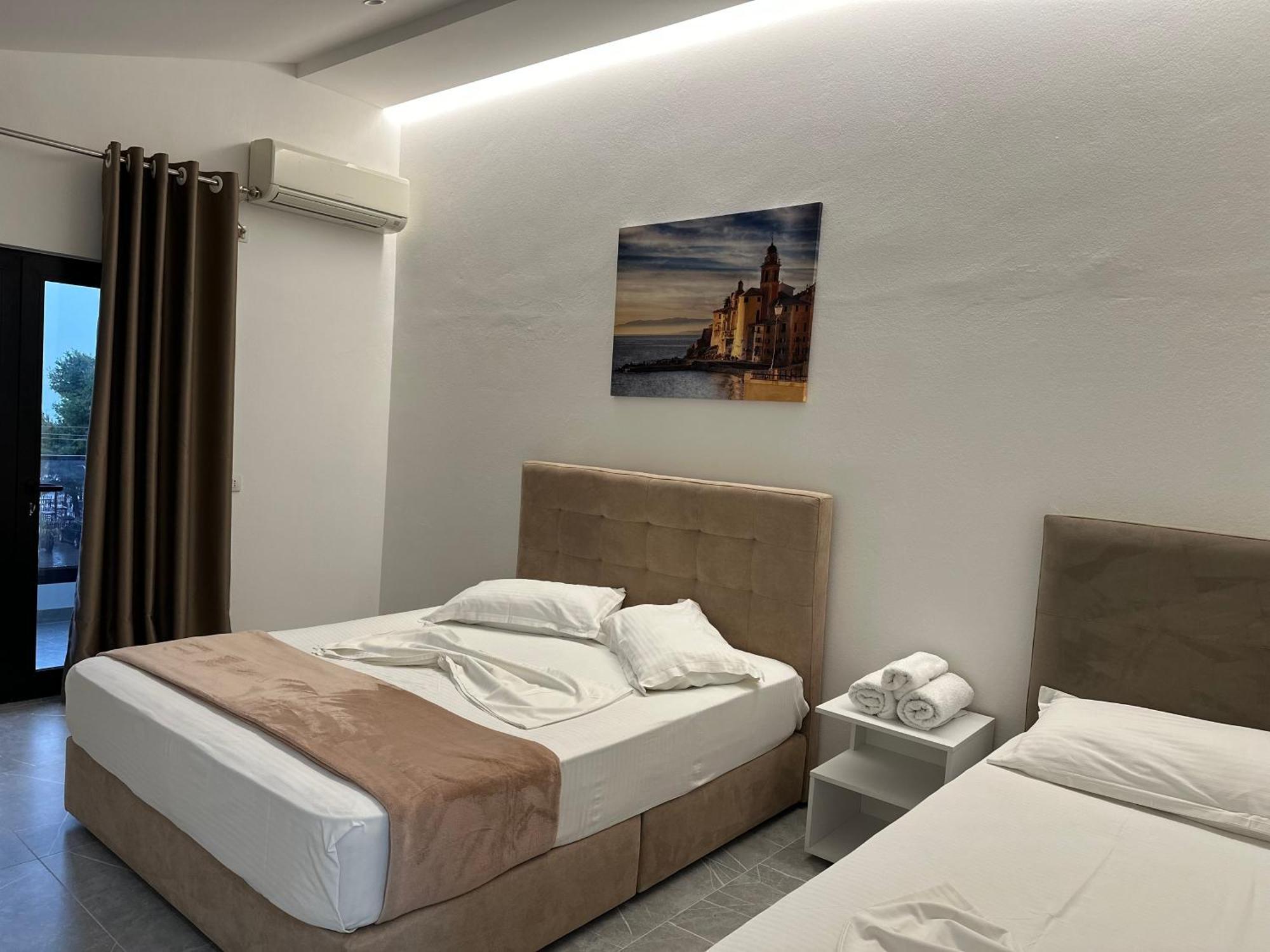 Molla Hotel Restorant Shengjin Luaran gambar