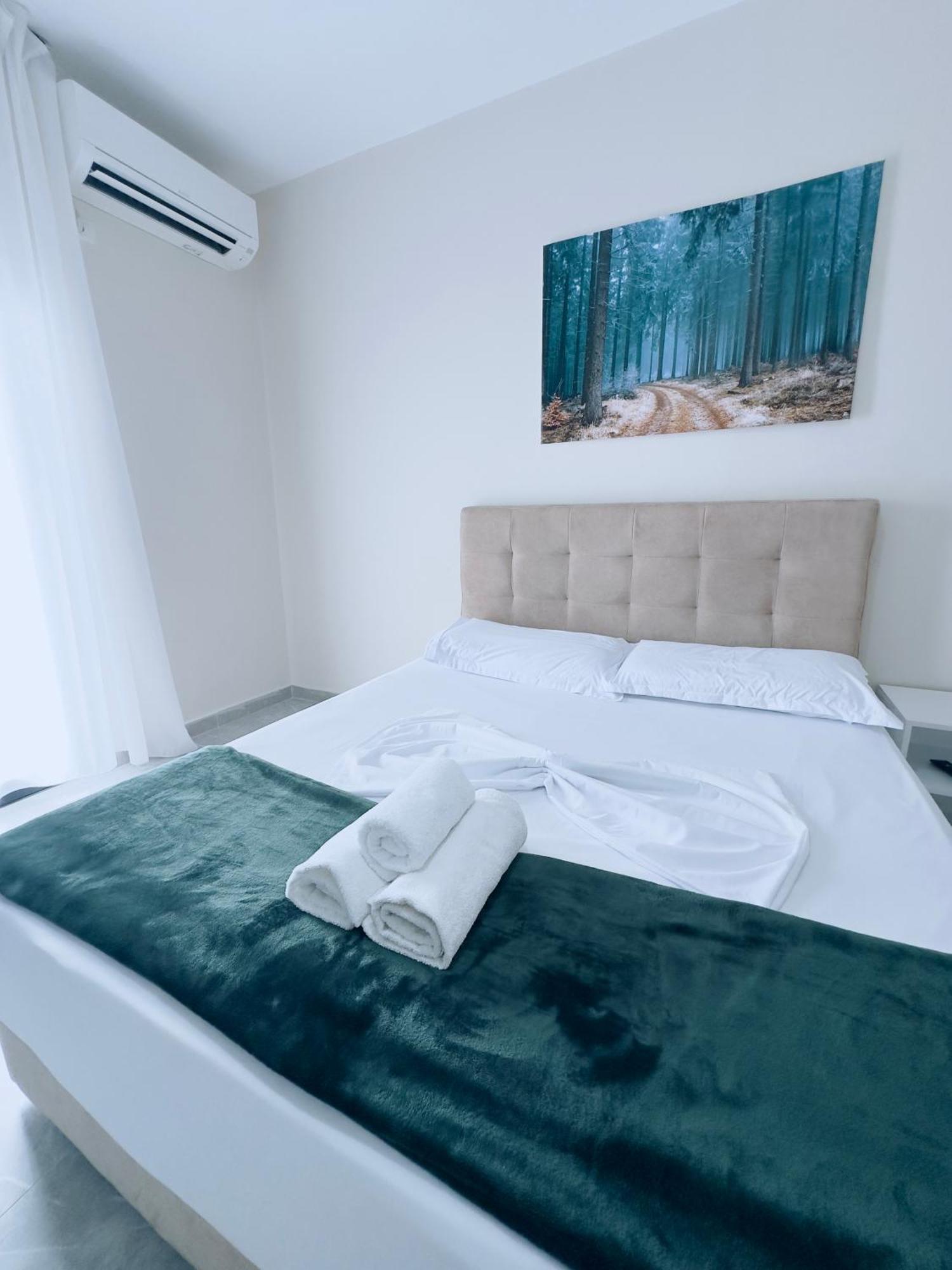 Molla Hotel Restorant Shengjin Luaran gambar